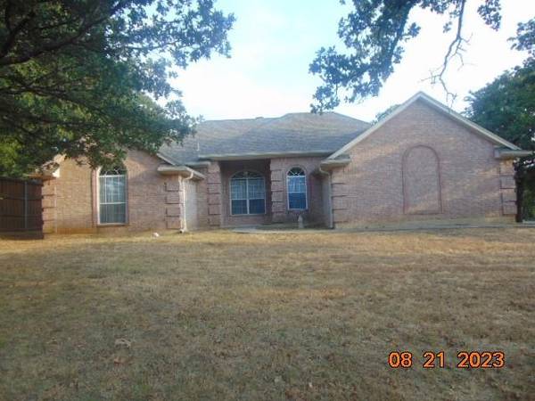 2700 Jackson Crest Street, Burleson, TX 76028