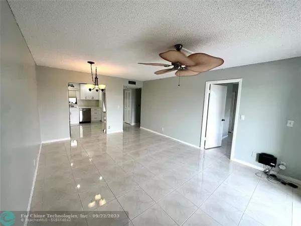 Sunrise, FL 33322,10467 Sunrise Lakes Blvd  #407