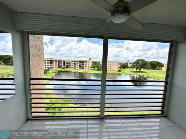 Sunrise, FL 33322,10467 Sunrise Lakes Blvd  #407