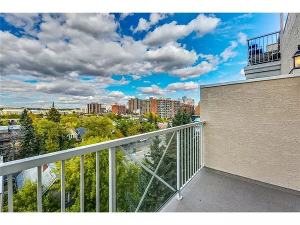 Calgary, AB T2T 0C8,1540 17 AVE SW #405