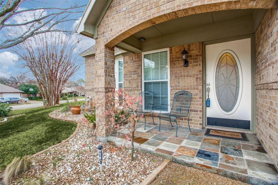 3608 Mckamy Oaks Trail, Arlington, TX 76017