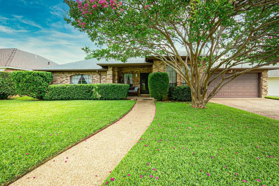 3601 Mckamy Oaks Trail, Arlington, TX 76017