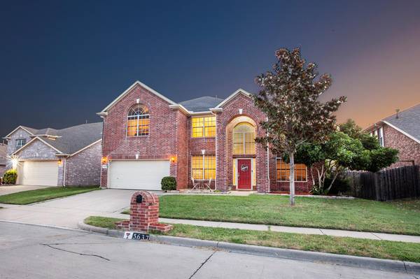 5637 Meadows Way, North Richland Hills, TX 76180