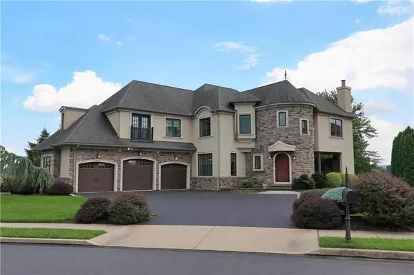 51 Surrey Drive, Palmer Twp, PA 18045