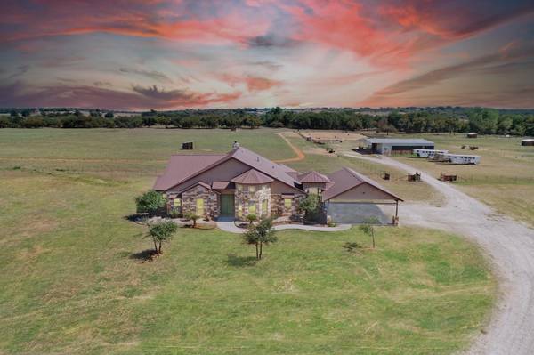 655 County Road 431, Stephenville, TX 76401