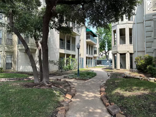 Dallas, TX 75204,3105 San Jacinto Street #205