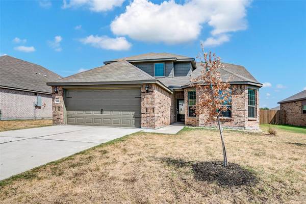 1108 Wheatfield Lane, Crowley, TX 76036