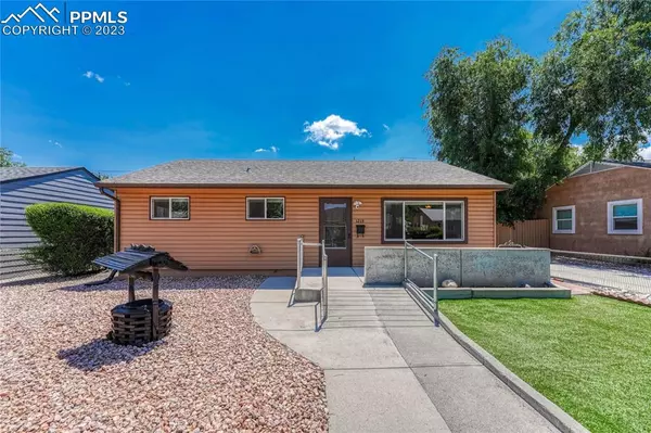 1213 Florence AVE, Colorado Springs, CO 80905