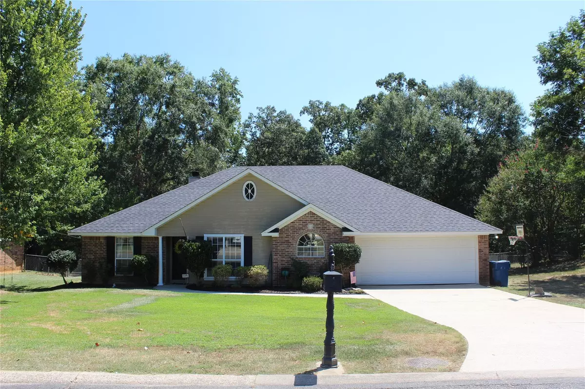 Minden, LA 71055,1306 Whispering Pines Drive