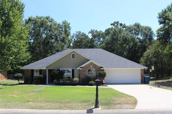 1306 Whispering Pines Drive, Minden, LA 71055