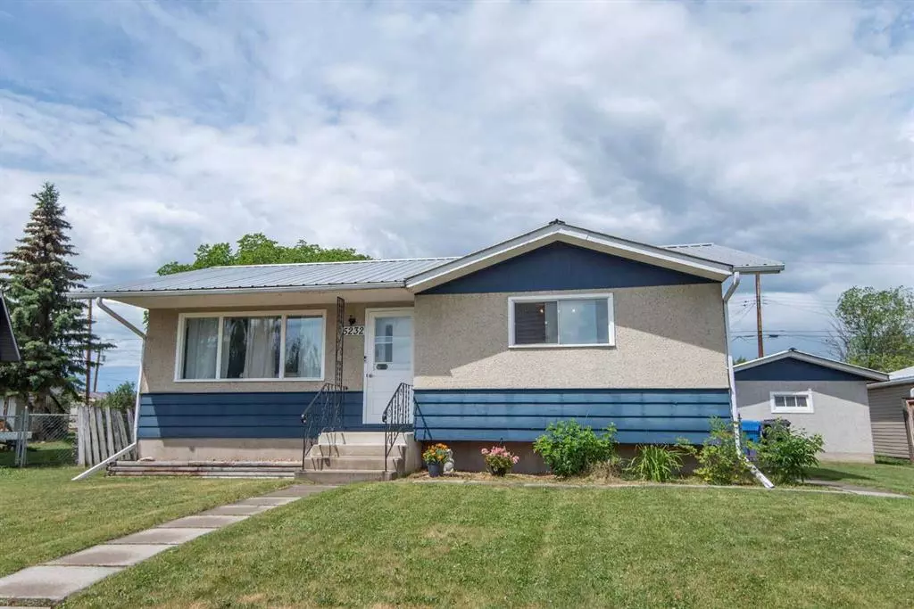 Eckville, AB T0M 0X0,5232 50 Avenue Crescent