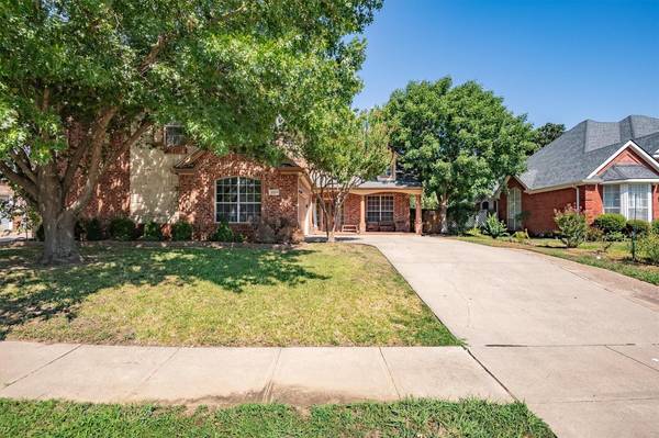 4113 Salem Street, Grand Prairie, TX 75052