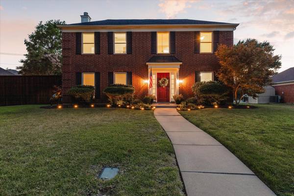 1924 Sunrise Trail, Lewisville, TX 75067