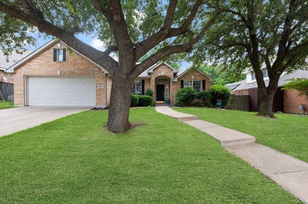 5709 Freedom Lane, Rowlett, TX 75089