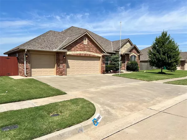 6901 Chelsey Lane, Oklahoma City, OK 73132