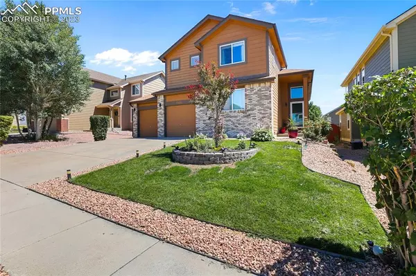 5451 Stetson Meadows DR, Colorado Springs, CO 80922