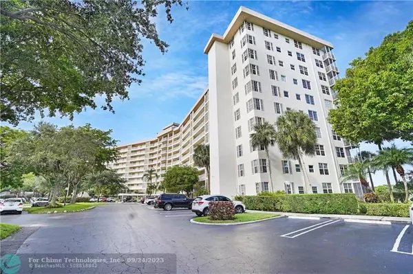 Pompano Beach, FL 33069,3507 Oaks Way  #603