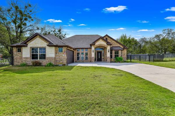 509 E Richmond, Quinlan, TX 75474