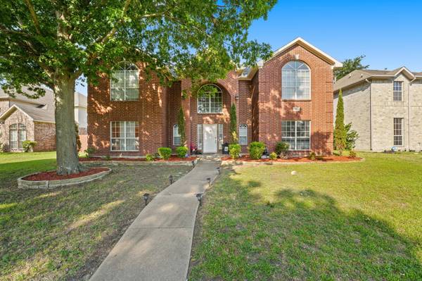 2111 Stillwater Drive, Mesquite, TX 75181