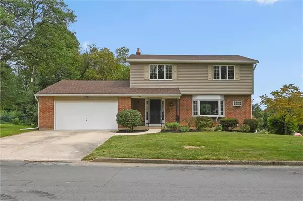 7350 Hillcrest Drive, Lower Macungie Twp, PA 18062