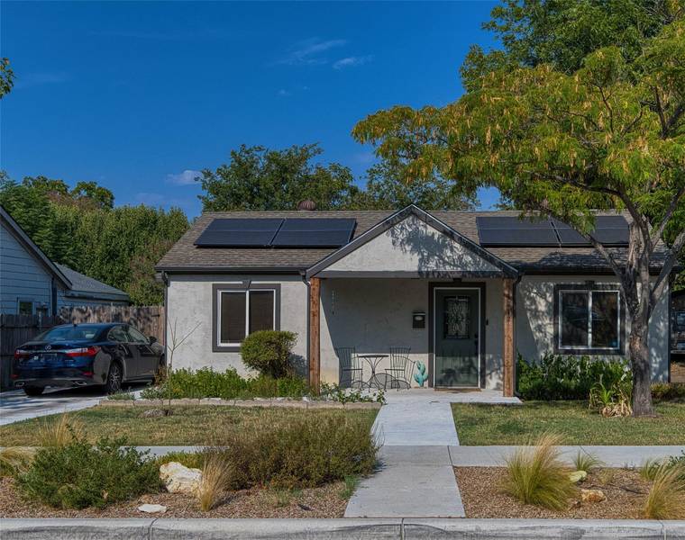 3812 Gordon Avenue, Fort Worth, TX 76110