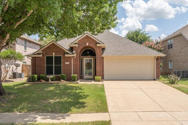 2713 Magnolia Lane, Grapevine, TX 76051