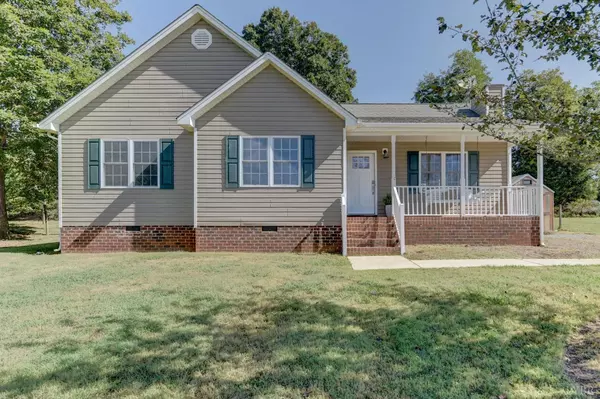 1063 Bellevue RD, Forest, VA 24551