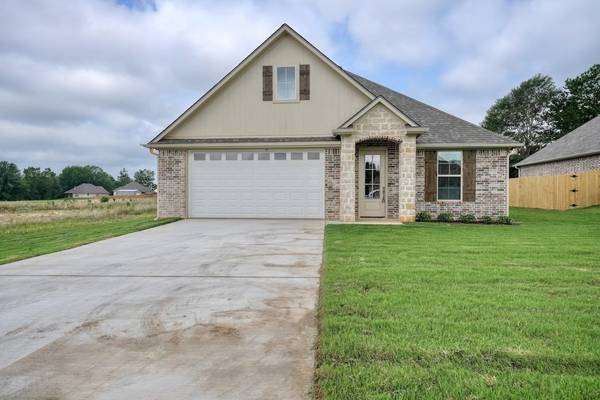 15032 High Country Acres Lane, Lindale, TX 75706