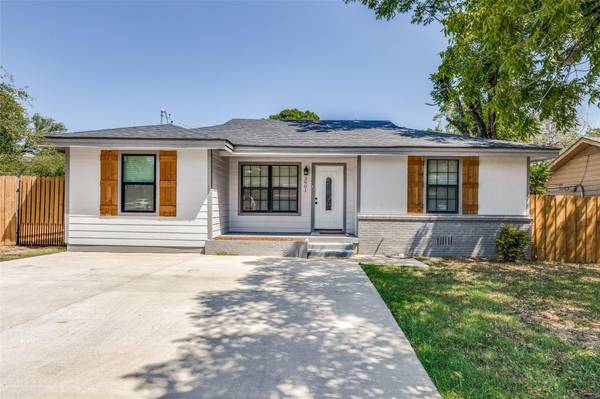 3901 Wilbarger Street, Fort Worth, TX 76119