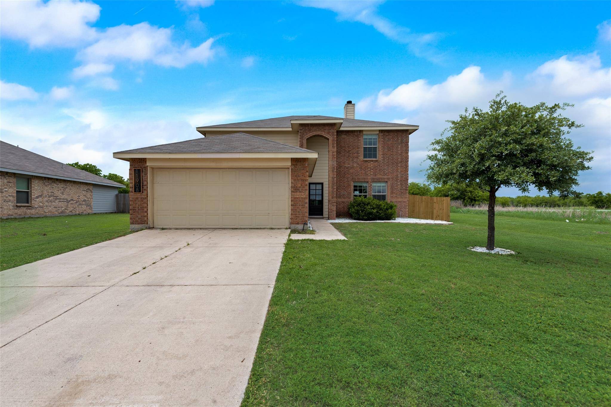 11908 Forest Lawn Road, Rhome, TX 76078