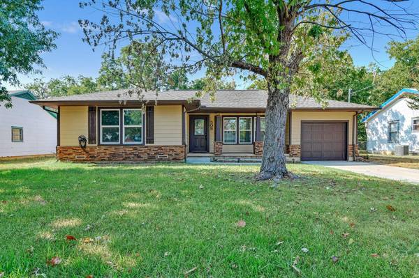 508 Walter Road,  Gainesville,  TX 76240