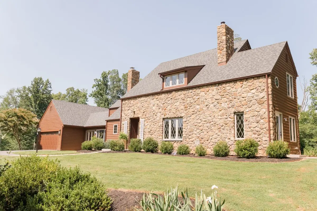 Amherst, VA 24521,181 Mobley Mountain RD