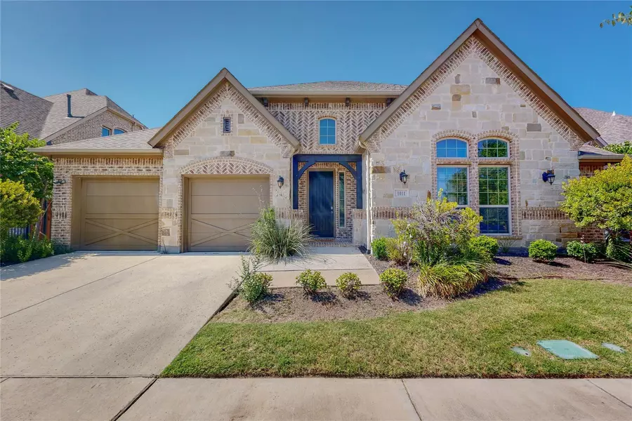 1011 Prairie Ridge Lane, Arlington, TX 76005