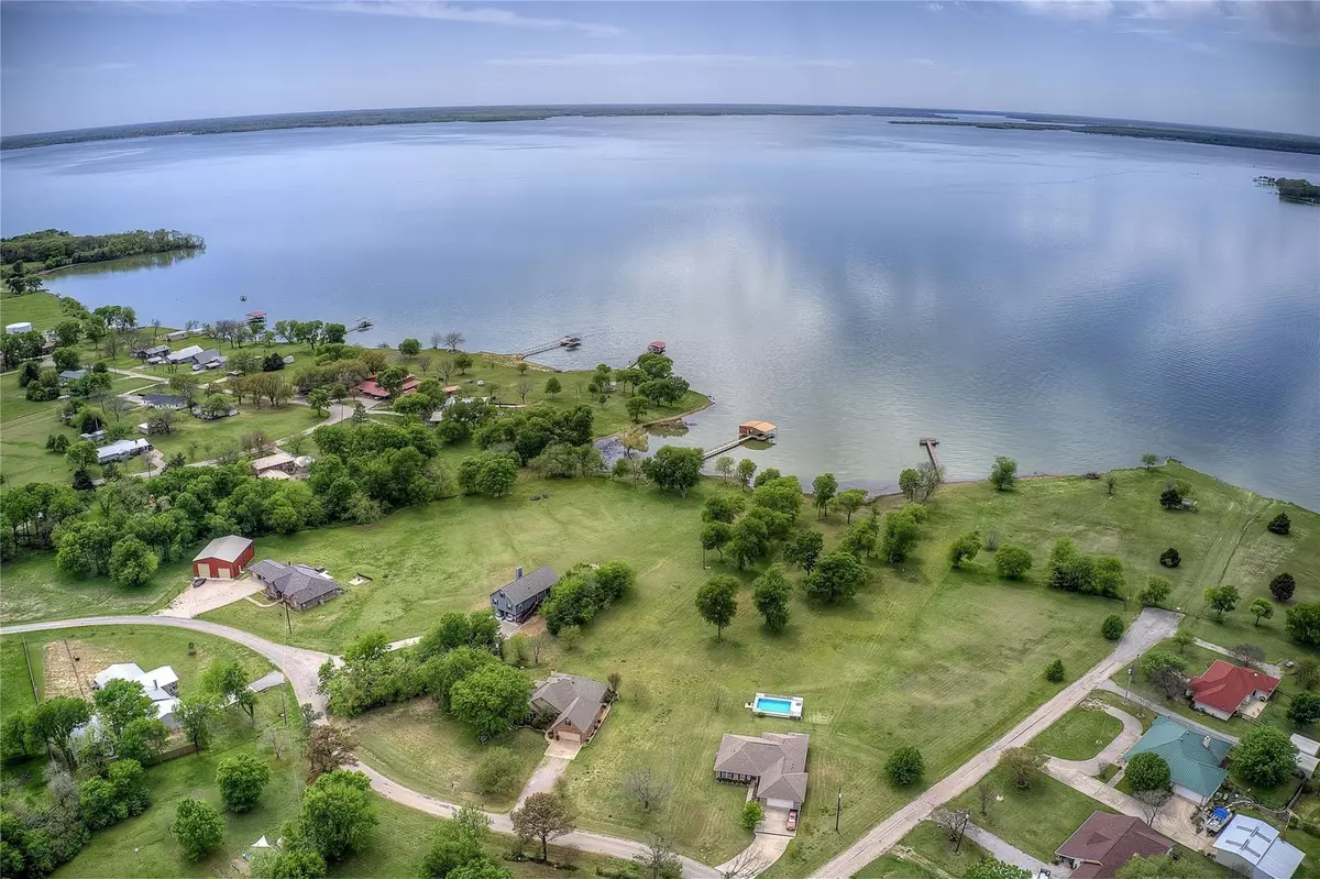 East Tawakoni, TX 75472,R7165 Tawakoni Drive