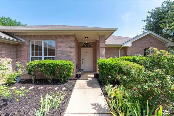 1400 La Mirada, Denton, TX 76208