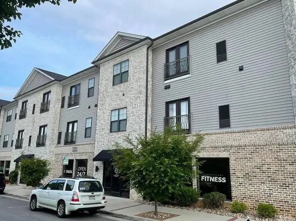 100 Portico ST,  Lynchburg,  VA 24502