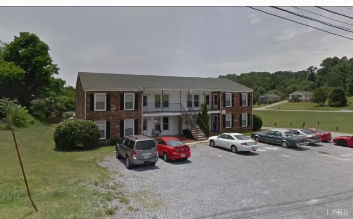 Altavista, VA 24517,1208 Avondale