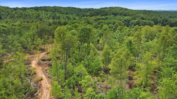 Martinsville, VA 24112,434 Jordan Creek