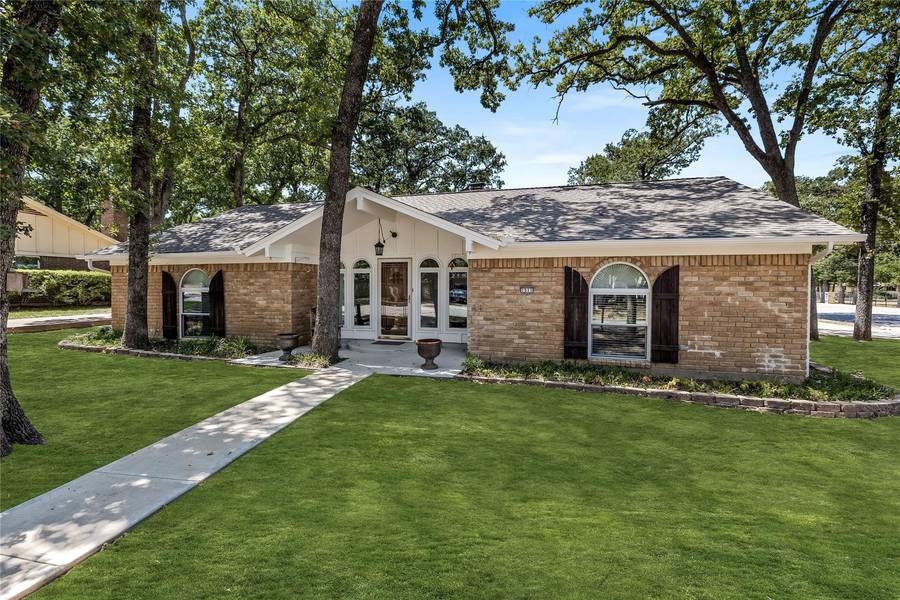 1511 Cedar Ridge Terrace, Euless, TX 76039