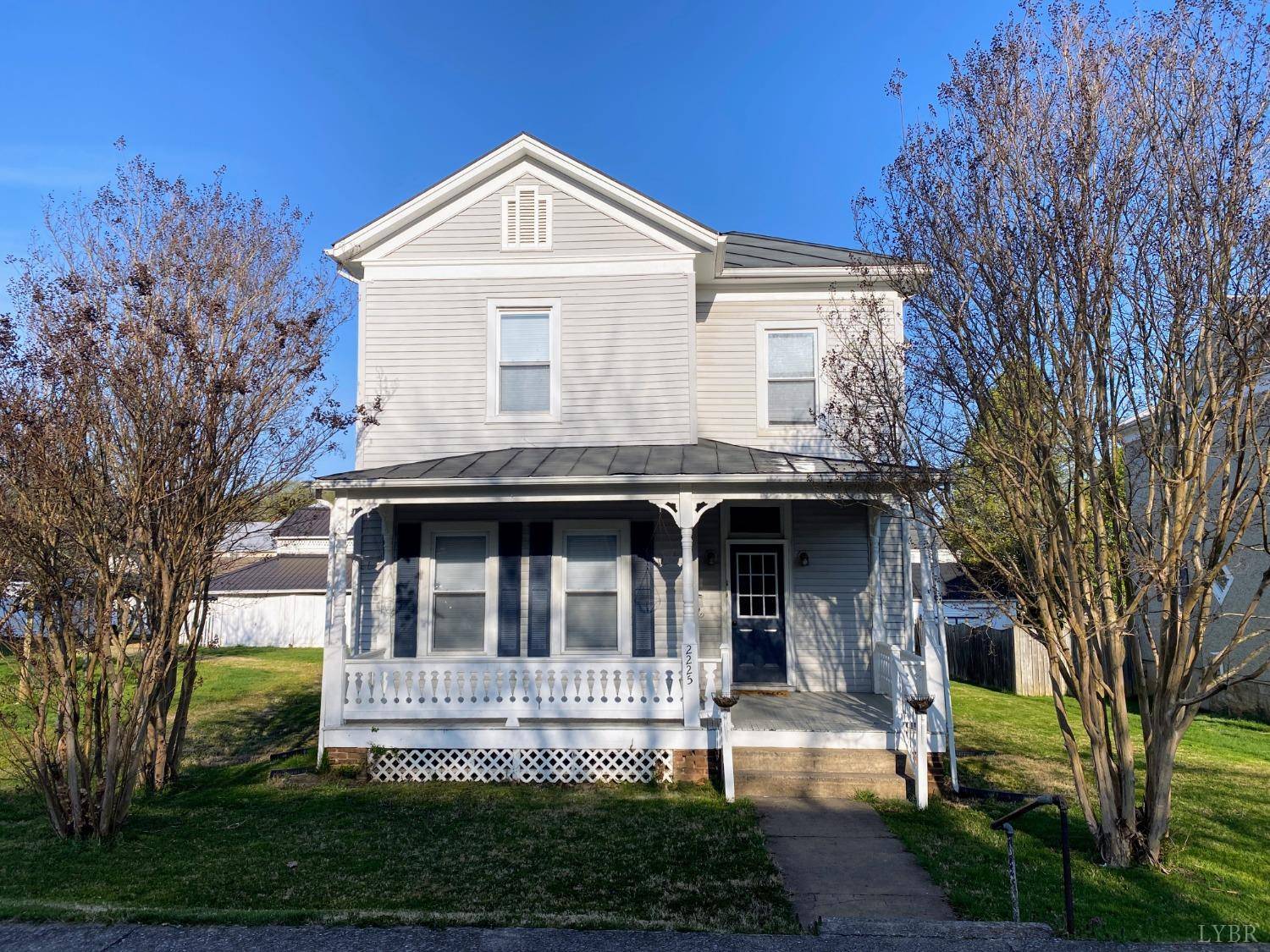 2225 Chestnut AVE, Buena Vista, VA 24416