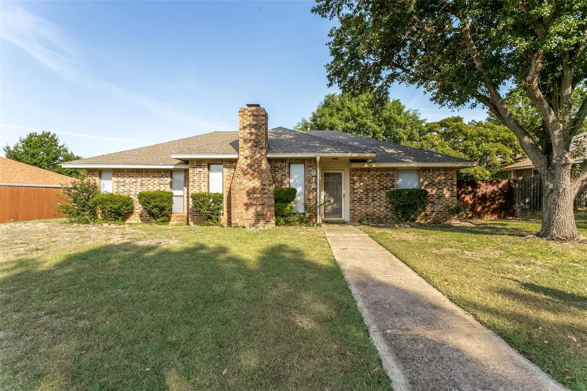 Flower Mound, TX 75028,918 Summer Trail