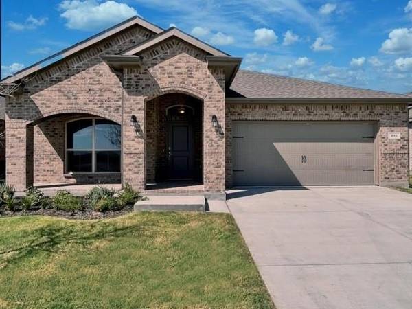 218 LUNAYENA Road, Rhome, TX 76078