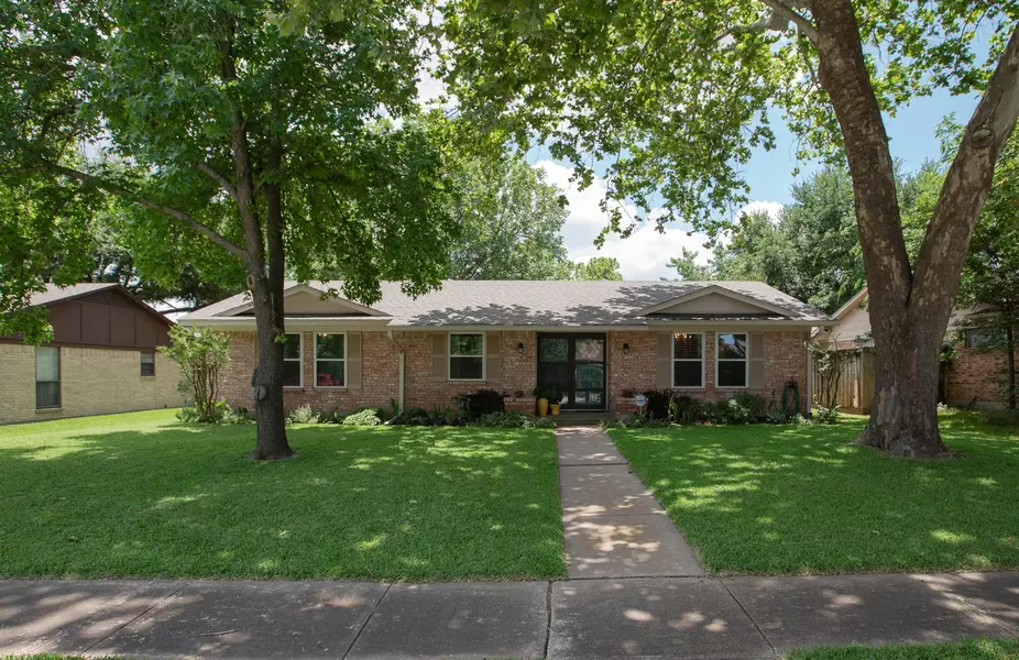 2504 Peppertree Place, Plano, TX 75074