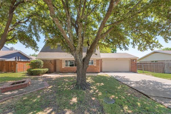 209 Linda Lane, Heath, TX 75032