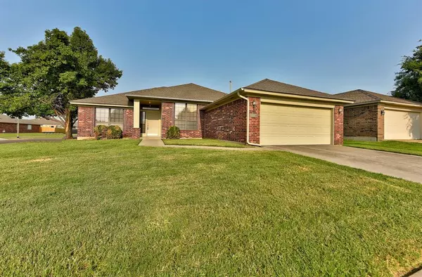 14021 Harvest Circle, Oklahoma City, OK 73170