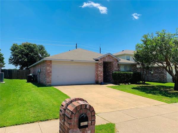 8209 Charter Bend, Denton, TX 76210