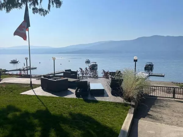 North Shuswap, BC,6350 SQUILAX ANGLEMONT ROAD