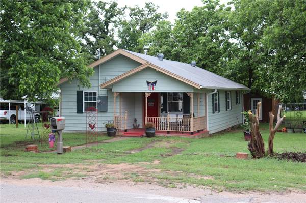 322 W Coke Street,  Gorman,  TX 76454