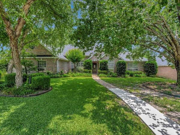 209 Sawgrass Circle, Lufkin, TX 75901