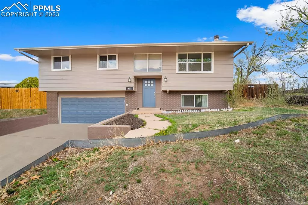 Colorado Springs, CO 80909,914 Maxwell LN